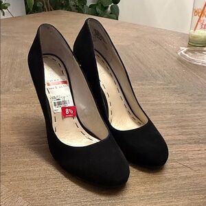 Nine West Black Platform Heels